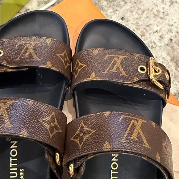 Louis Vuitton Brown and Gold Monogram Sandals - Picture 5 of 10